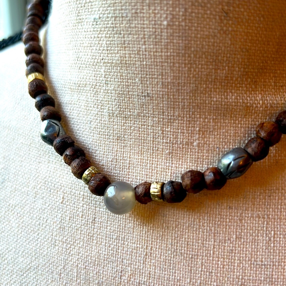 Hand Carved Wooden Bead & Genuine Agate Choker